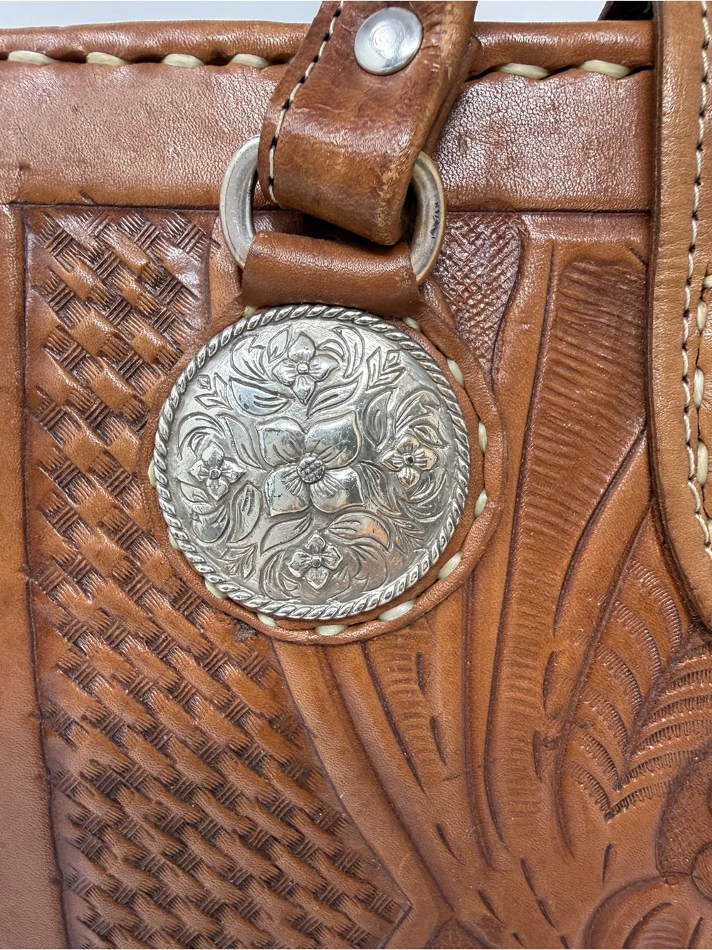 ❣️VINTAGE American West hand-tooled leather satchel